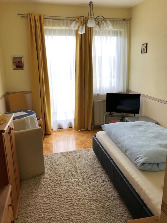 לינה וארוחת בוקר באד טצמנסדורף Haus Camelia מראה חיצוני תמונה
