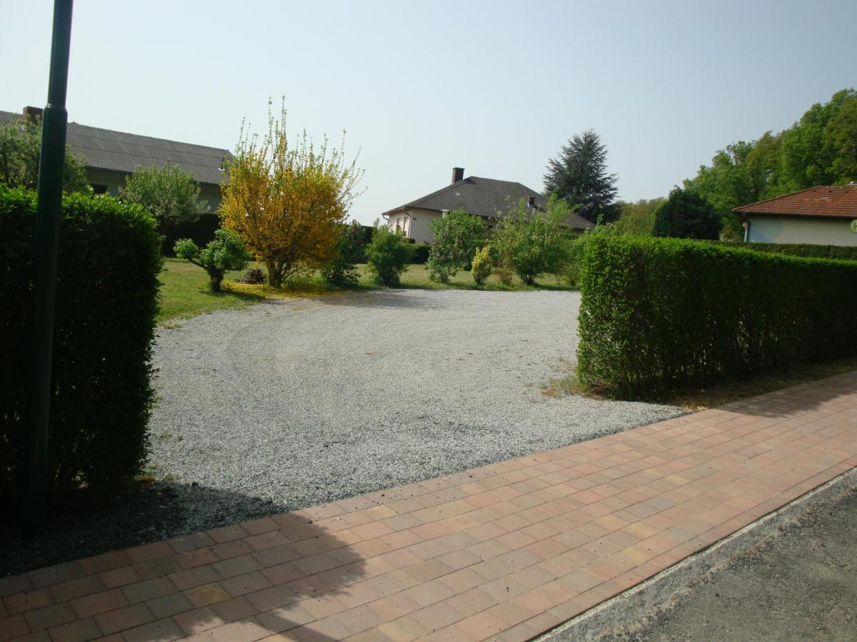 לינה וארוחת בוקר באד טצמנסדורף Haus Camelia מראה חיצוני תמונה