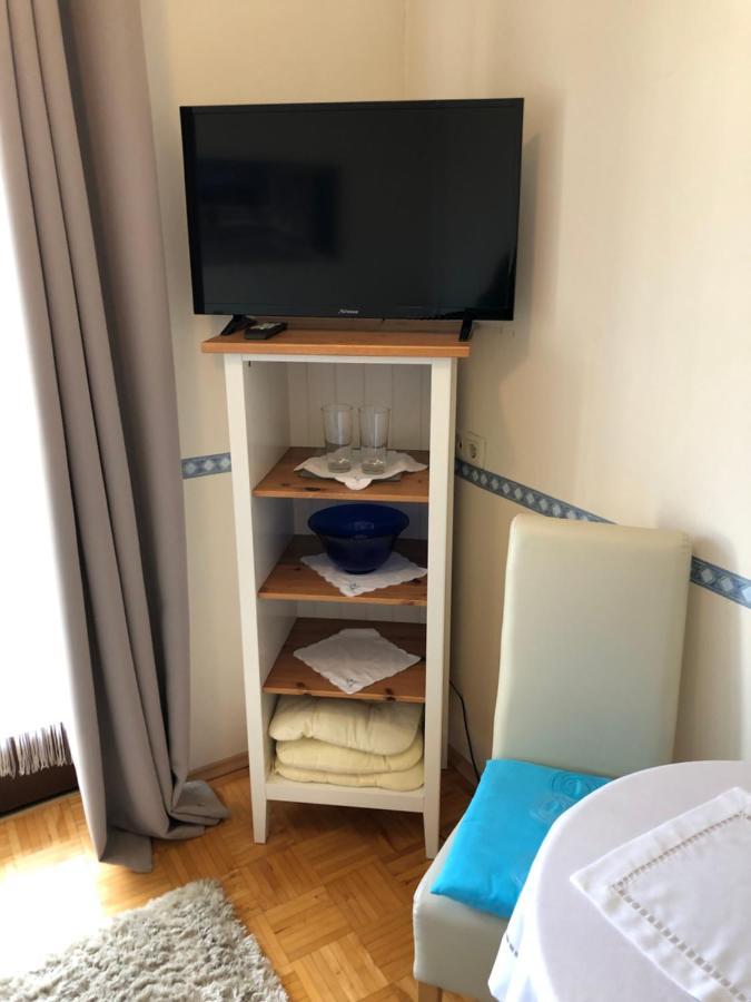 לינה וארוחת בוקר באד טצמנסדורף Haus Camelia מראה חיצוני תמונה